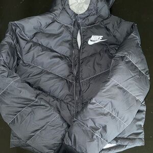 Nike puffer with hoodie